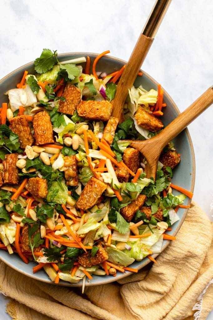 ilustrasi jerk tempeh with vegetables (frommybowl.com)