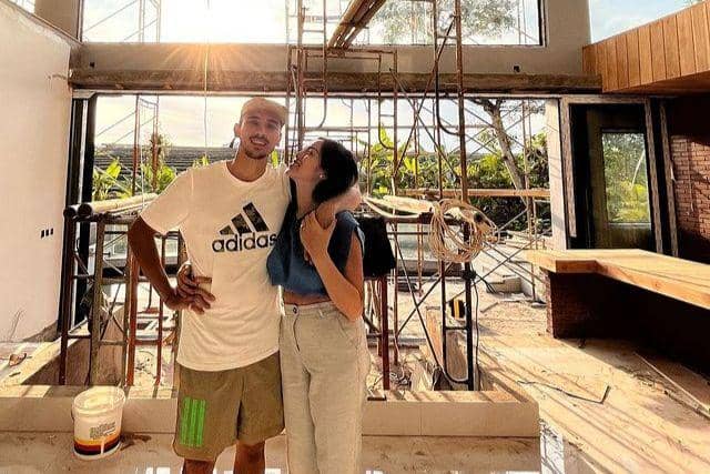 Hampir Jadi! 9 Potret Rumah Baru Jessica Iskandar dan Vincent Verhaag