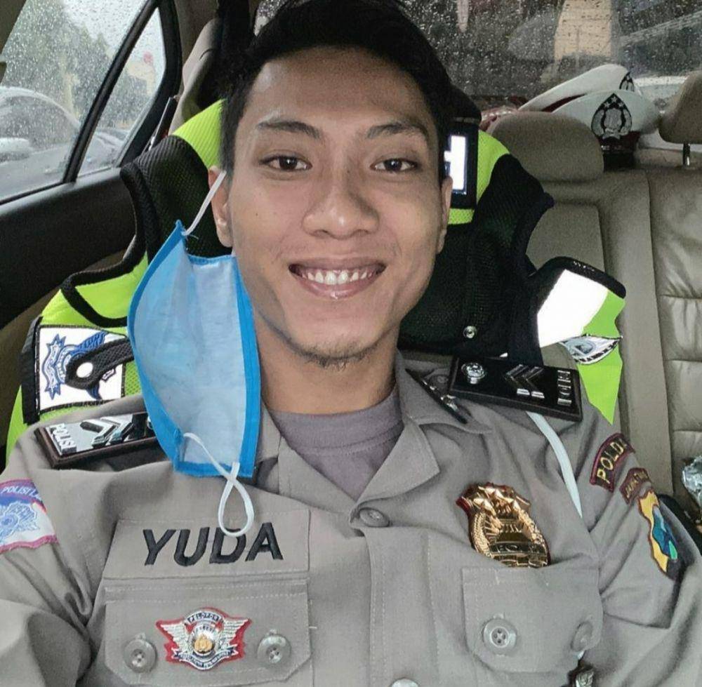 potret Yuda Mardiansyah berseragam polisi (instagram.com/yudaaputraa)