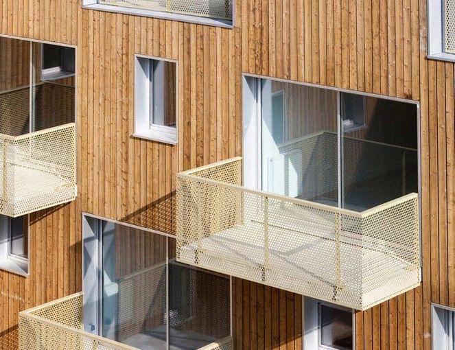pagar balkon minimalis (archdaily.com)