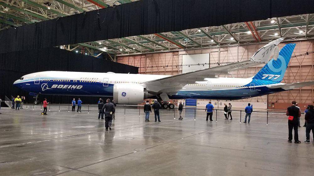 potret Boeing 777-X, pesawat generasi terbaru dari keluarga Boeing 777, diperlihatkan ke publik pada tanggal 13 Maret 2019 (commons.wikimedia.org/ Dan Nevill)