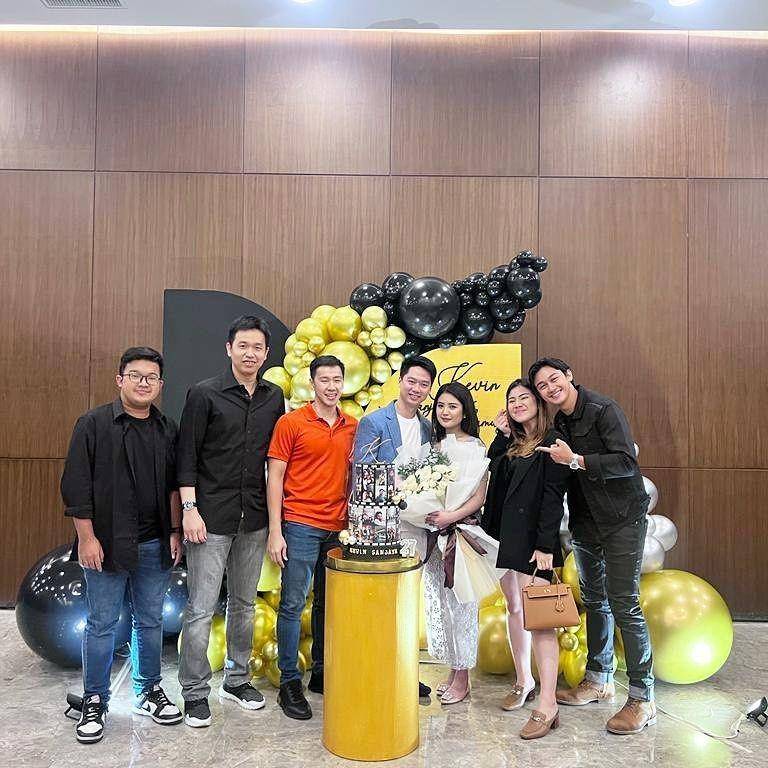 Ulang tahun ke-27 Kevin Sanjaya (Instagram.com/yuga_waroeng/)