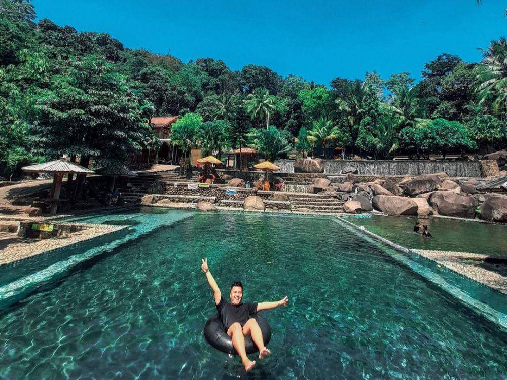 Taman Batu Purwakarta (instagram.com/nandangsuhaya)