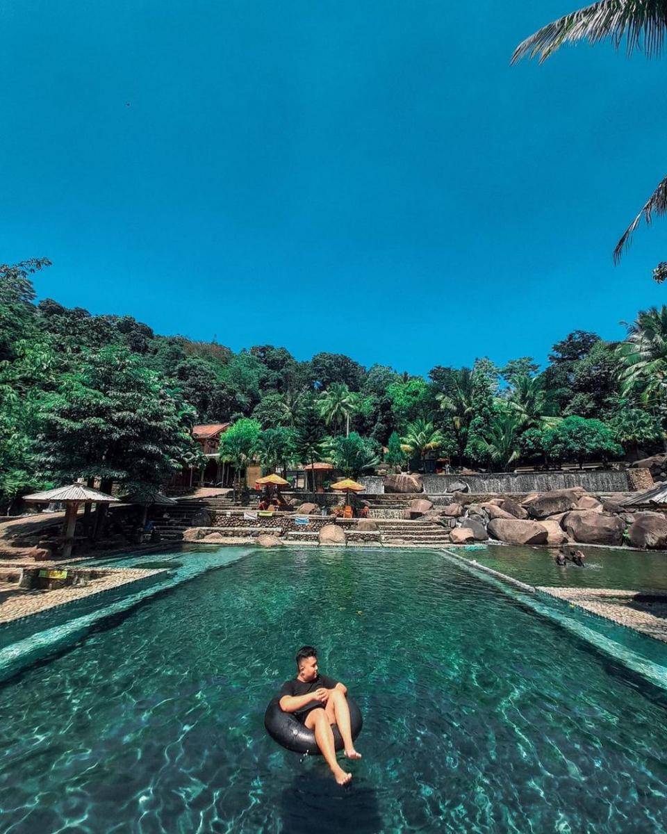 Taman Batu Purwakarta (instagram.com/nandangsuhaya)