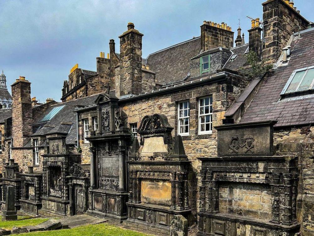 potret Greyfriars Kirkyard (instagram.com/achetowander)