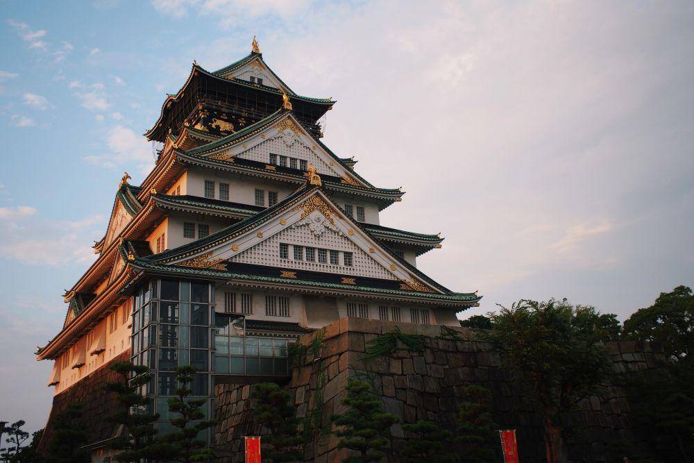 Osaka Castle, Osaka (pixabay.com/leolevng)