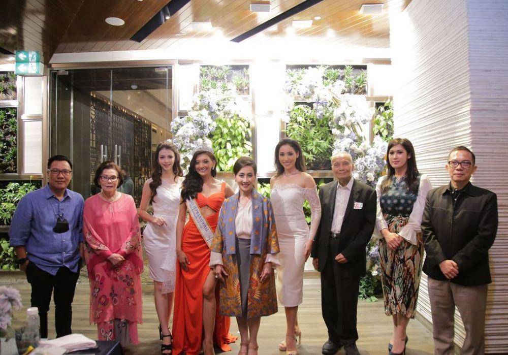 Dinner Party Keberhasilan Adinda Cresheilla di ajang Miss Supranational 2022 (Instagram.com/dindacresheilla)
