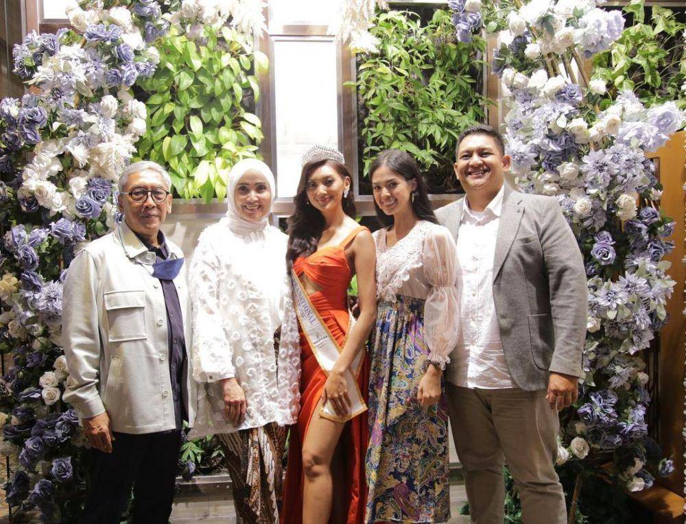 Dinner Party Keberhasilan Adinda Cresheilla di ajang Miss Supranational 2022 (Instagram.com/officialputeriindonesia)
