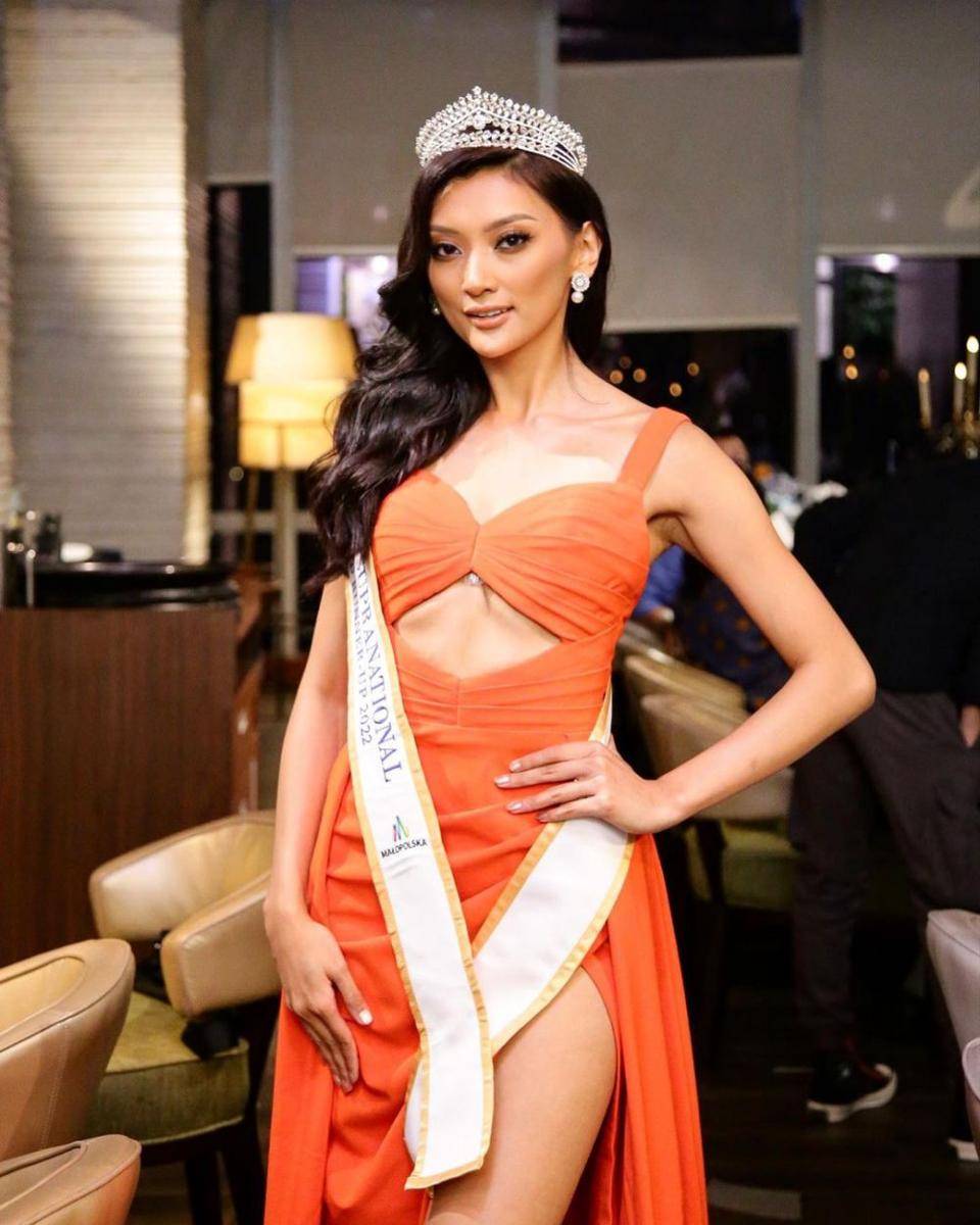 Dinner Party Keberhasilan Adinda Cresheilla di ajang Miss Supranational 2022 (Instagram.com/dindacresheilla)