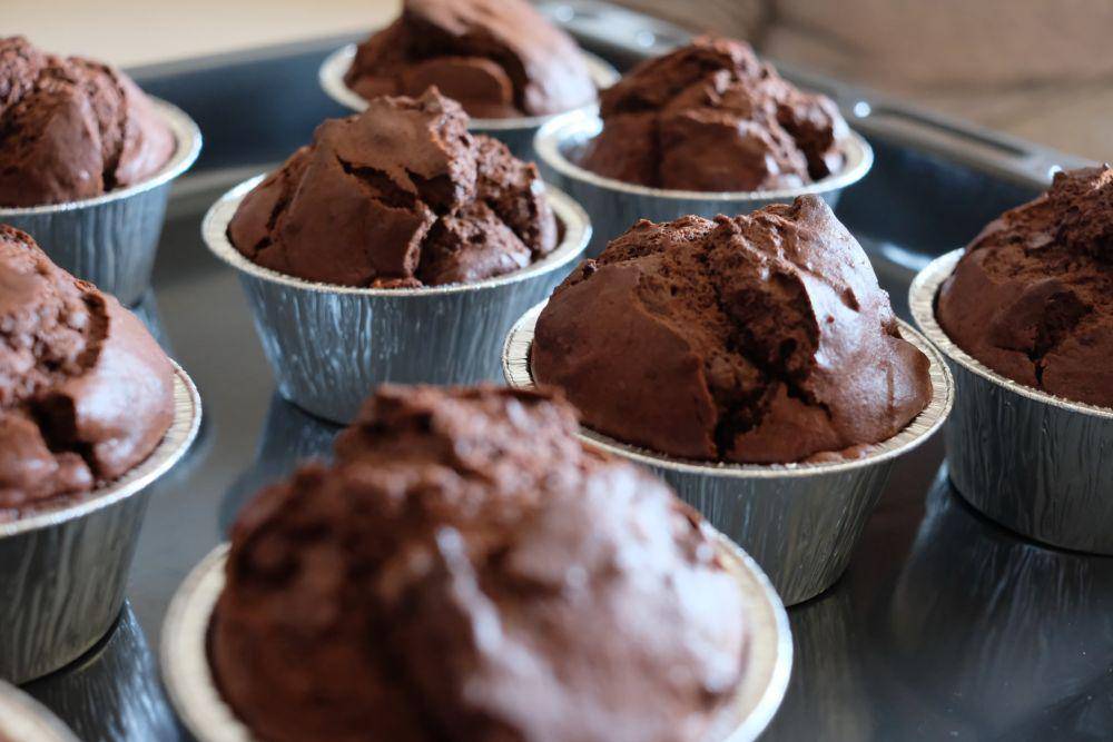 ilustrasi es krim pisang cokelat (unsplash.com/Francesca Cuccu)