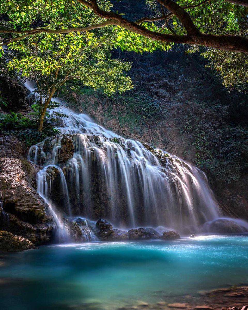Air Terjun Lapopu (instagram.com/bahterazar)