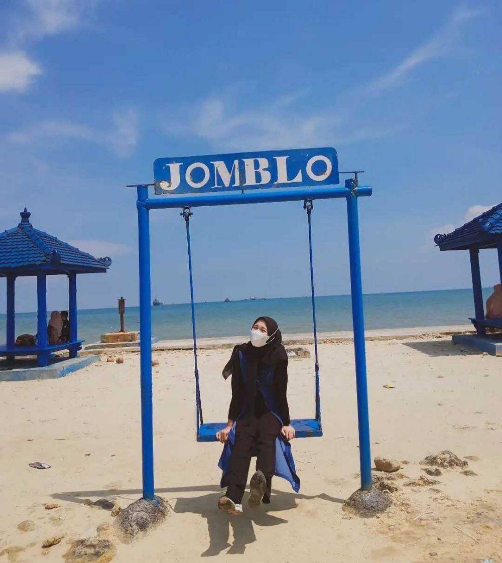 Pantai Camplong Madura (instagram.com/ulfa2s_zhrh)