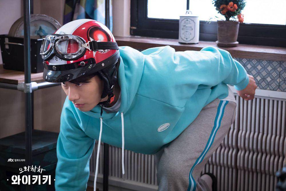 Lee Yi Kyung dalam drama Welcome to Waikiki (dok. JTBC/Welcome to Waikiki)
