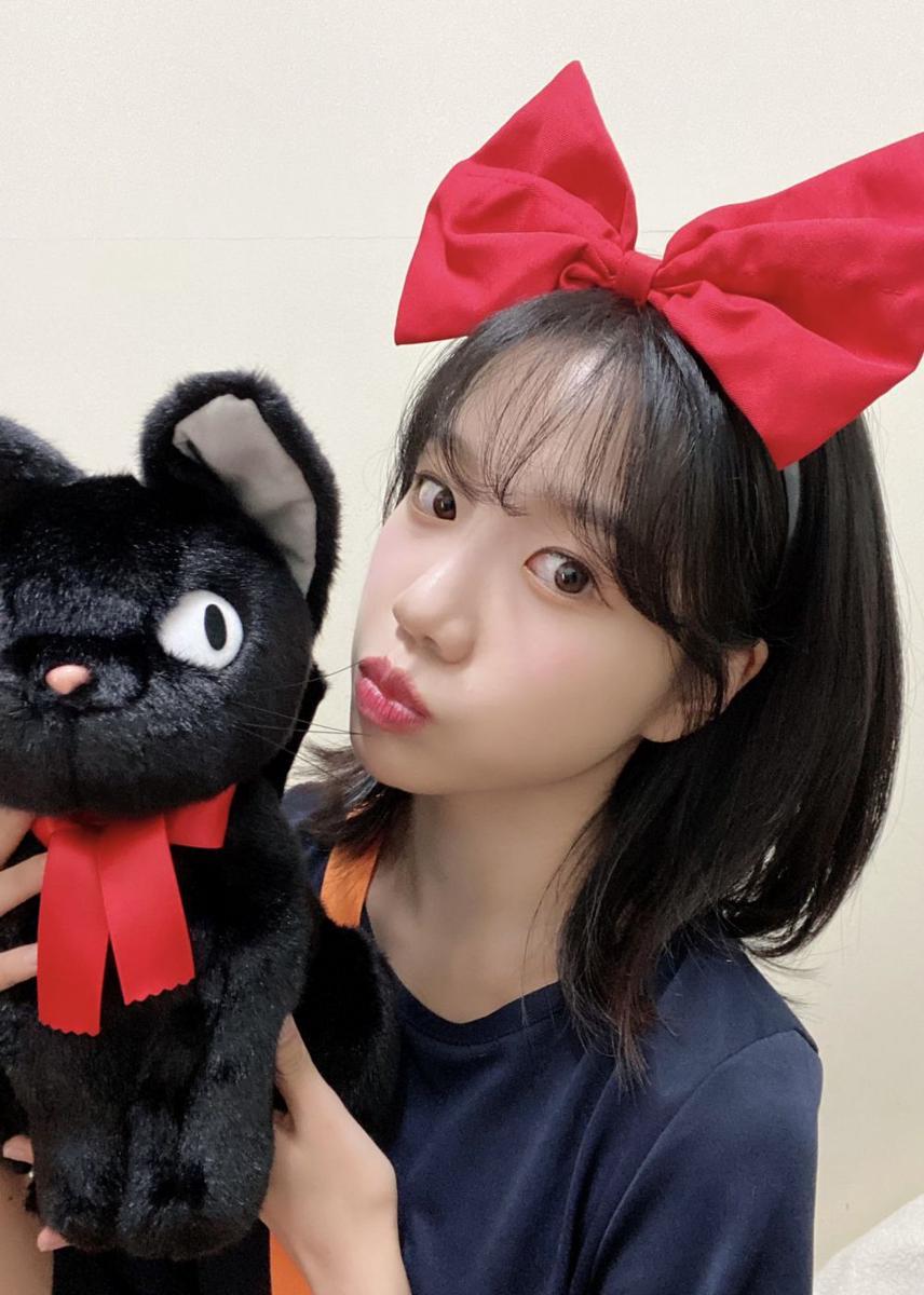 Jo Yuri (twitter.com/JOYURI_offcl)