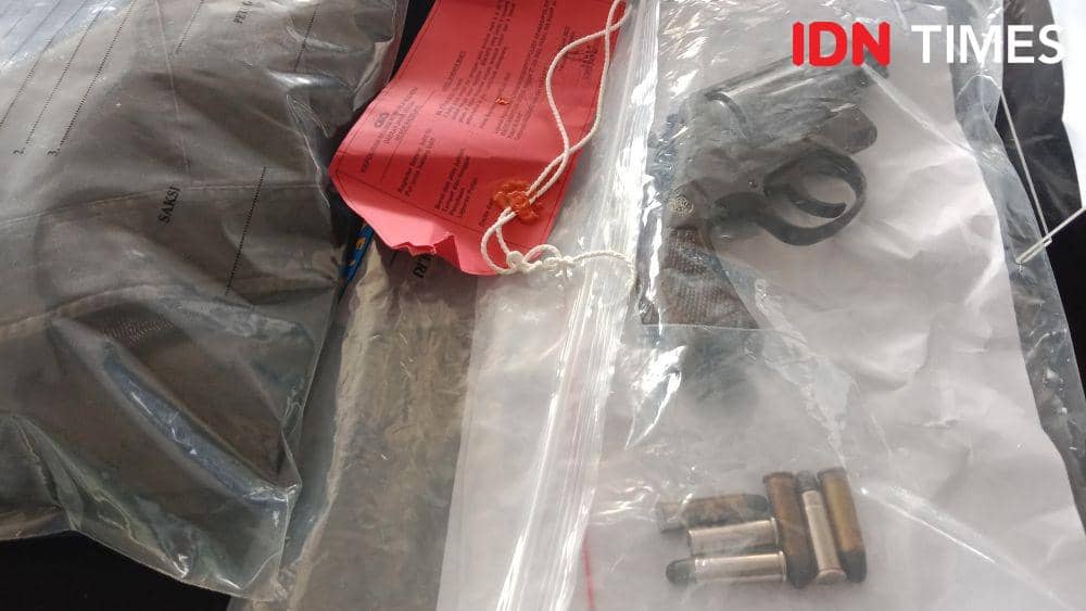 Pistol Polisi Polres Pati Dipakai Perampok di Magelang, Beli Rp5 Juta