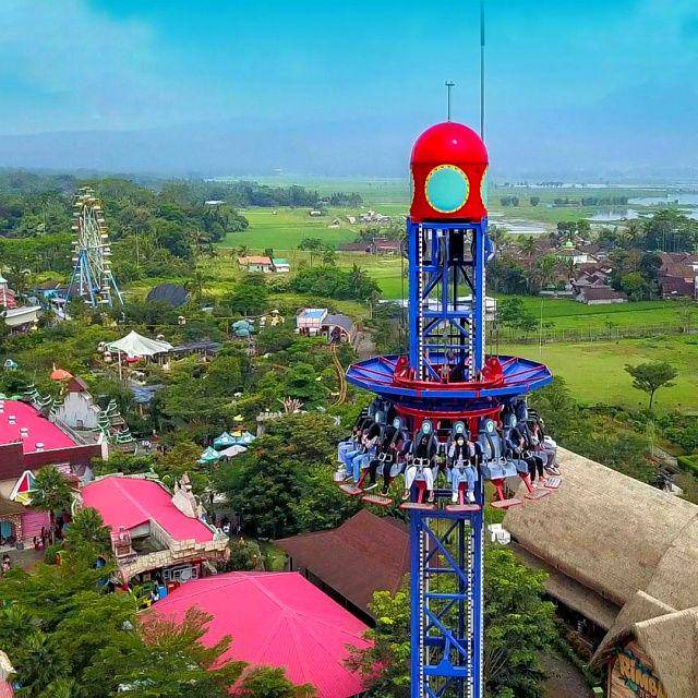 gambar wahana permainan Paku Bumi di Saloka Theme Park (instagram.com/salokapark)