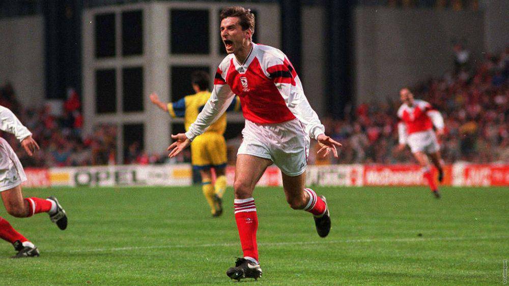 John Jensen (arsenal.com)