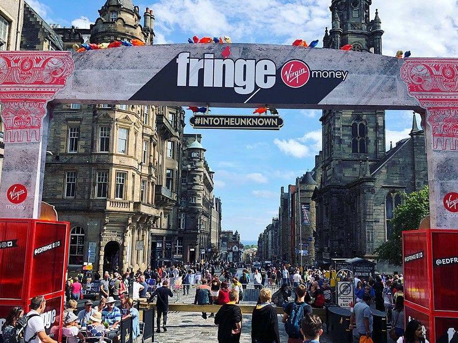 potret Edinburgh Fringe Festival (instagram.com/mkmindreader)