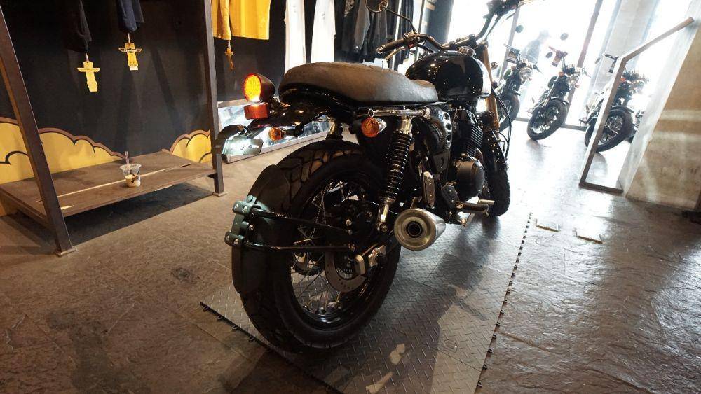 Kaki-kakinya semakin gambot dibandingkan versi yang satu silinder (dok. Cleveland Cyclewerks)