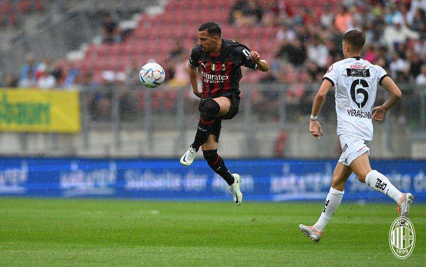 Ismael Bennacer (acmilan.com)