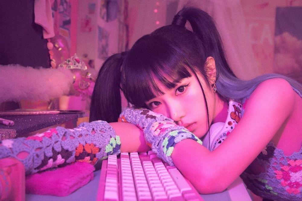 Rilis Album Baru, 10 Lagu Yena yang Harus Masuk Playlist Kamu