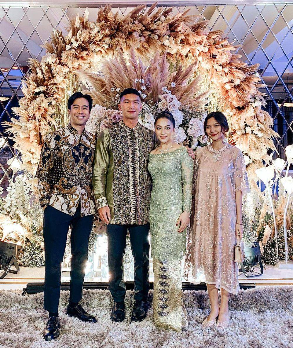 potret Vidi Aldiano bareng sahabat (instagram.com/vidialdiano)