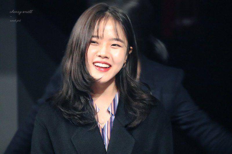 Kim Hyang Gi (instagram.com/kimsmell1)