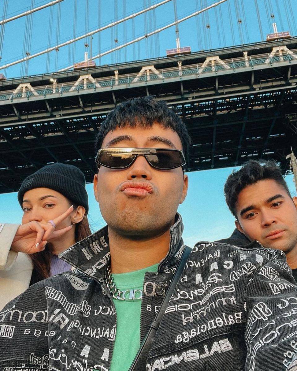 potret Vidi Aldiano bareng sahabat (instagram.com/vidialdiano)