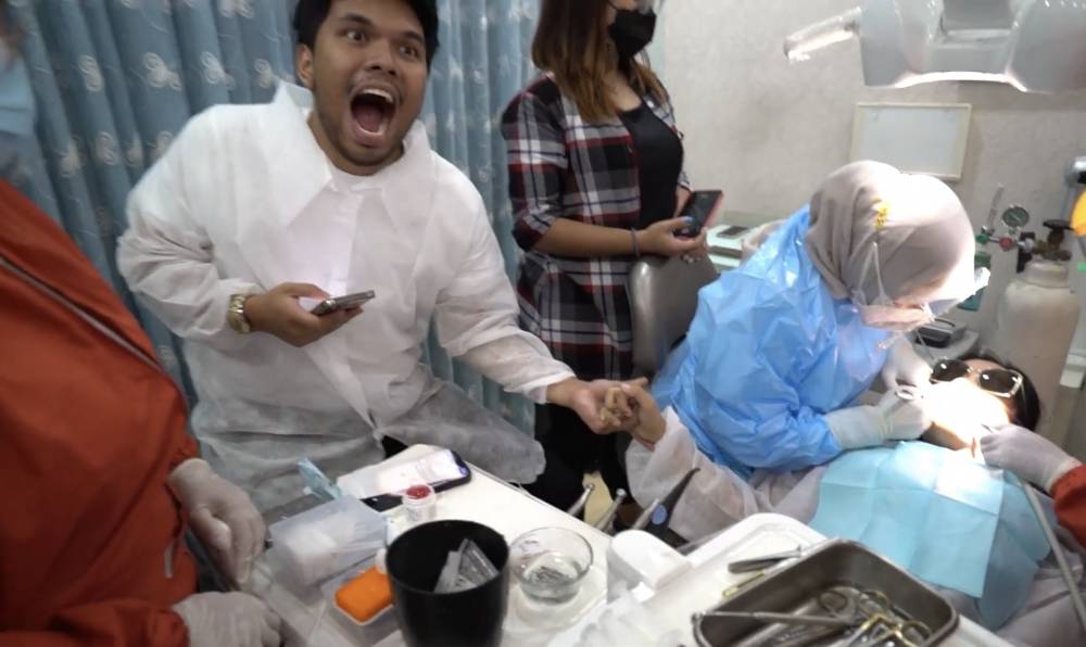 momen Thariq temani Fuji operasi (youtube.com/fuji an)