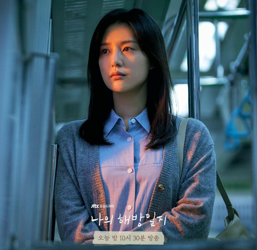 Kim Ji Won di drama My Liberation Notes (instagram.com/jtbcdrama)