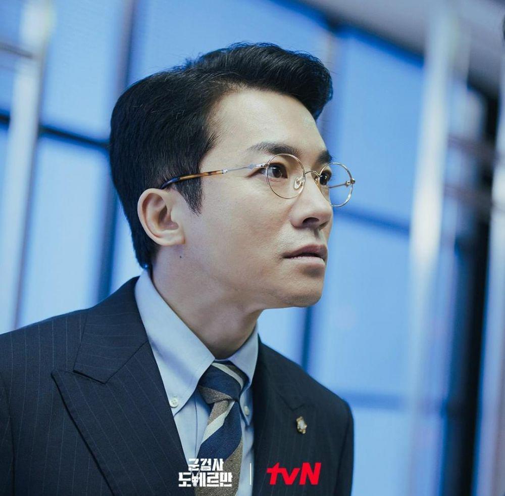 Kim Young Min di drama Military Prosecutor Doberman (instagram.com/tvn_drama)