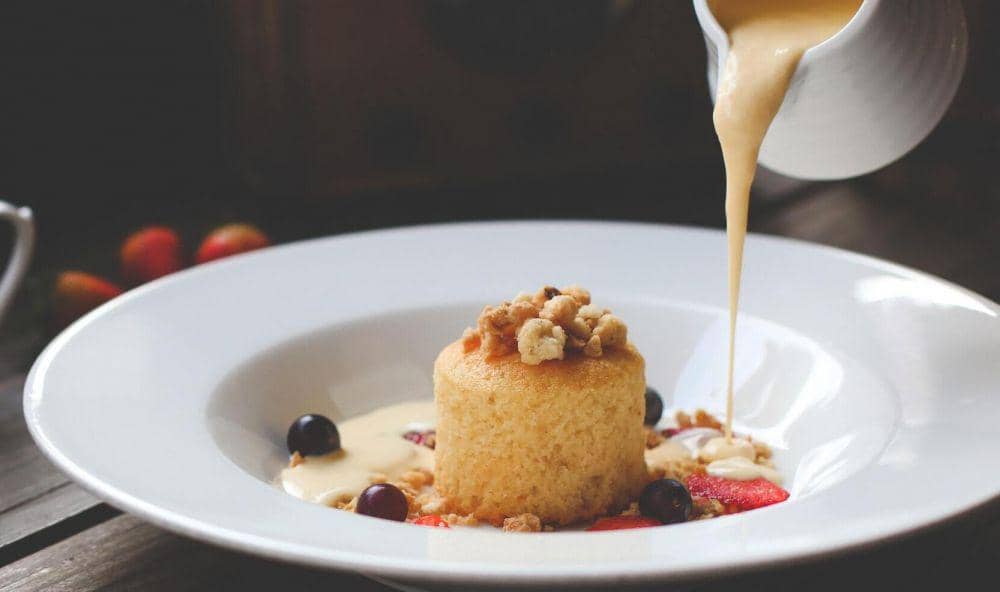 ilustrasi puding wortel cheddar (unsplash.com/Pablo Merchán Montes)