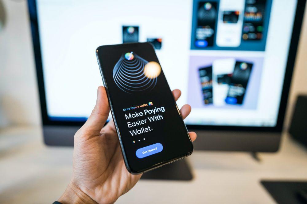 9 Alasan Kamu Gak Boleh Instal Aplikasi Pihak Ketiga Sembarangan