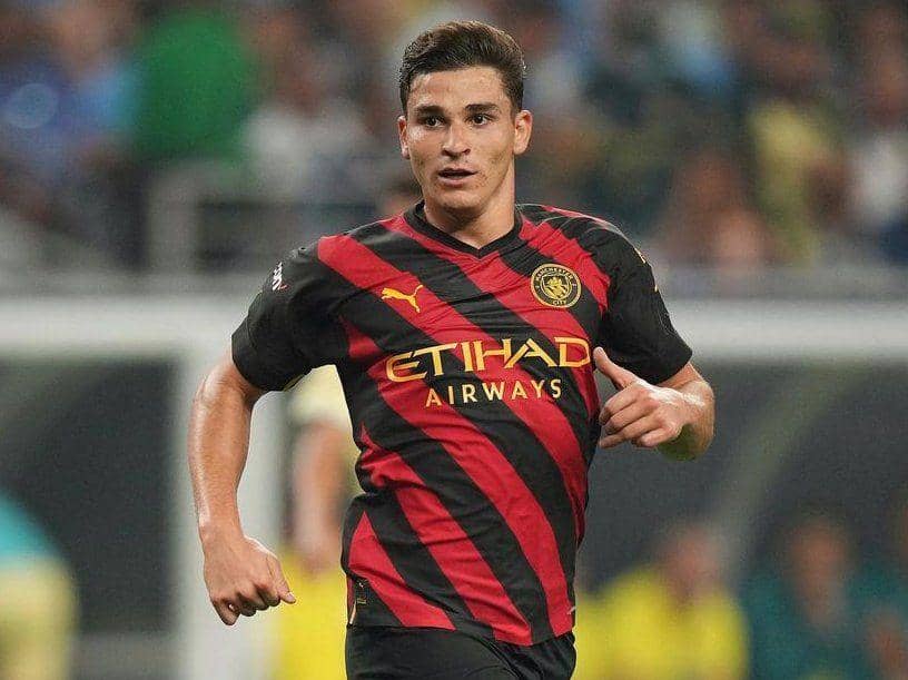 Julian Alvarez (instagram.com/juliaanalvarez)