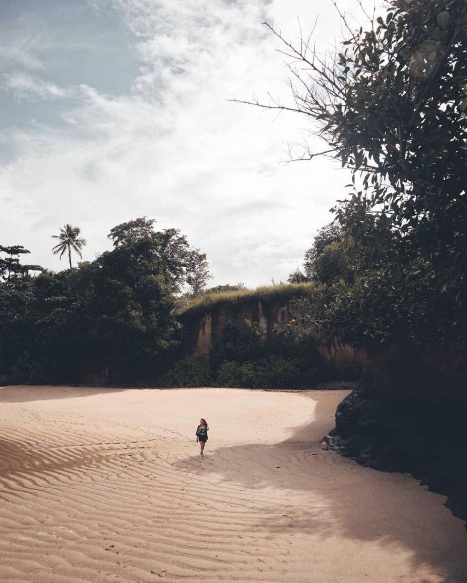 Pantai Tulap (instagram.com/kokobota)