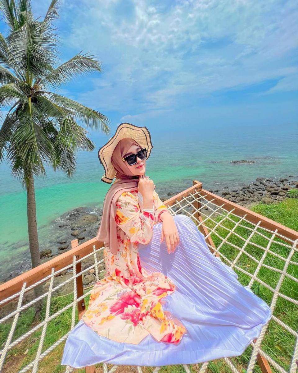 Pantai Teluk Tamiang (instagram.com/annisasalsabillaa_)