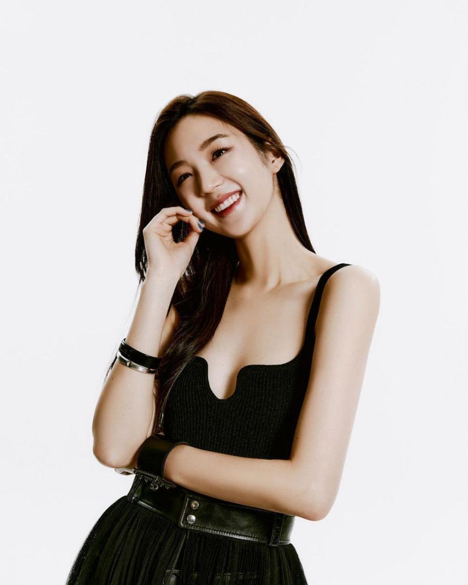 Thanaerng Kanyawee Songmuang (instagram.com/thanaerngnin)
