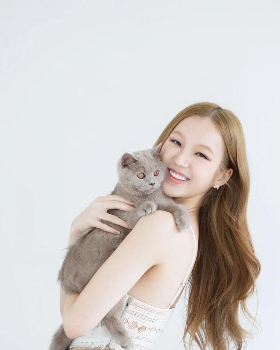 Thanaerng Kanyawee Songmuang (instagram.com/thanaerngnin)