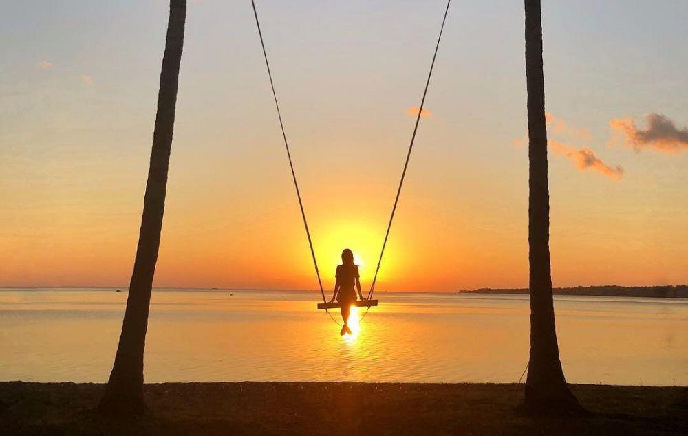 10 Potret Pantai Sunari, Surga bagi Pecinta Senja di Selayar-Sulsel