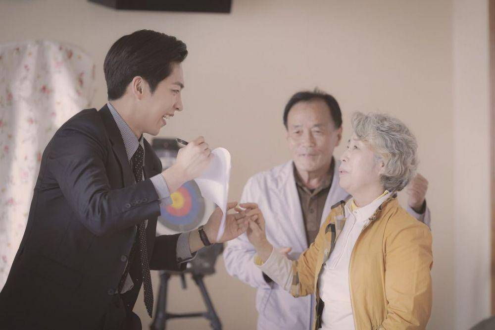 Still cut Extraordinary Attorney Woo (Imdb.com/Extraordinary Attorney Woo [2022]/)