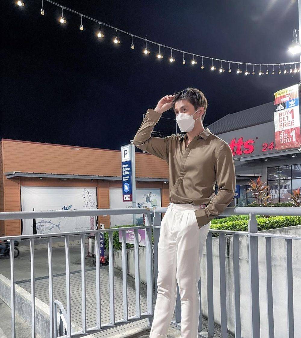 OOTD nuansa putih ala Bas Asavapatr (instagram.com/basvpr_)