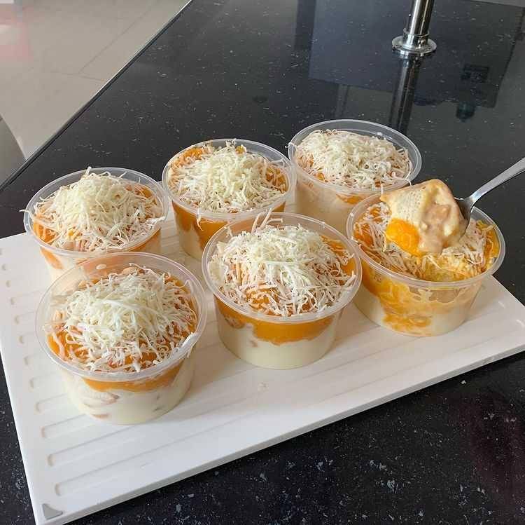 setup roti tawar mangga keju (instagram.com/cookingwithhel)