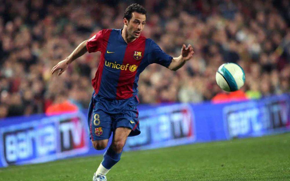Ludovic Giuly (fcbarcelona.com)