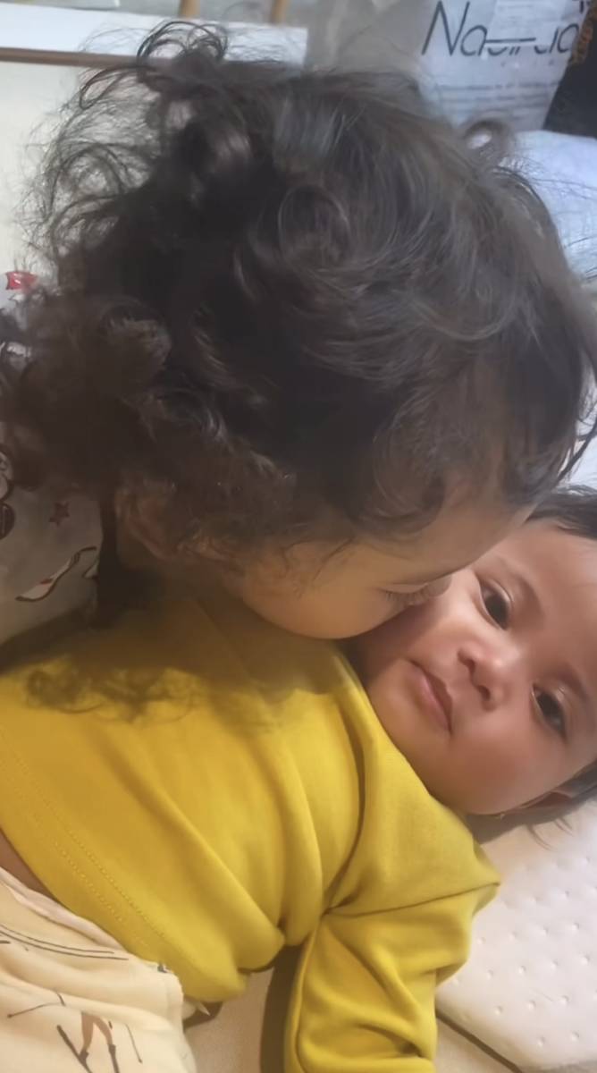 momen manis Xabiru dan Chava (instagram.com/rachelvennya)