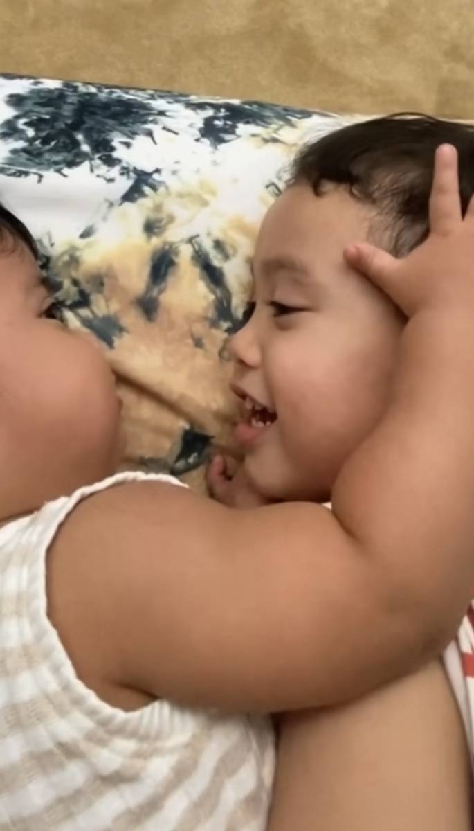 momen manis Xabiru dan Chava (instagram.com/rachelvennya)