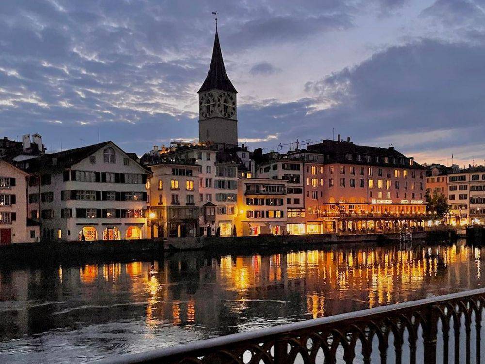 potret Kota Zurich (instagram.com/justmovedtoswitzerland)
