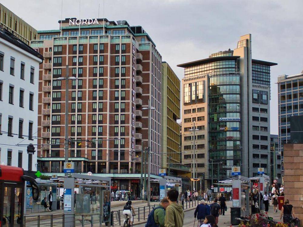 potret Kota Oslo (instagram.com/nilshoebert.photography)