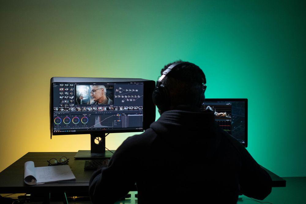 6 Rekomendasi Aplikasi Edit Video Gratis, Mudah untuk Digunakan!