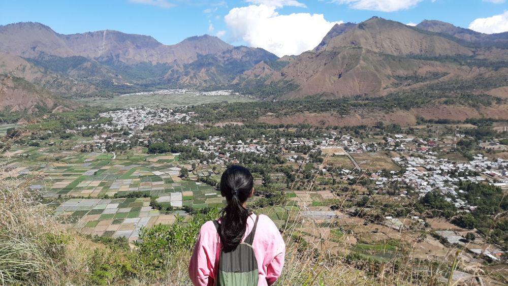 View dari Bukit Pergasingan (dok. pribadi/Eka Fitriani)