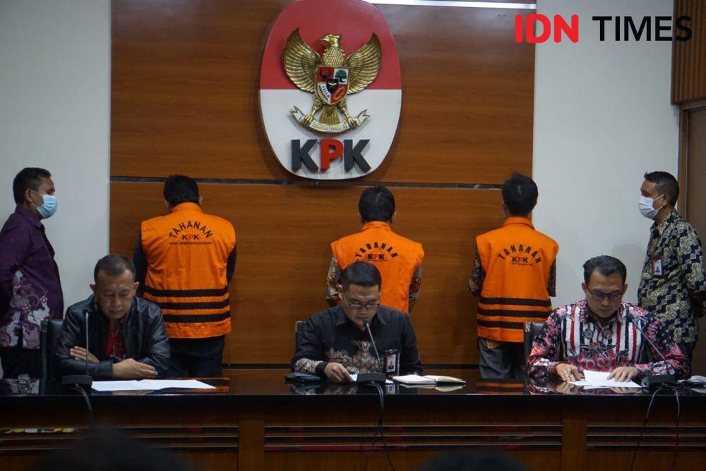 KPK Tahan 3 Tersangka Suap Pajak Proyek Tol Solo-Kertosono